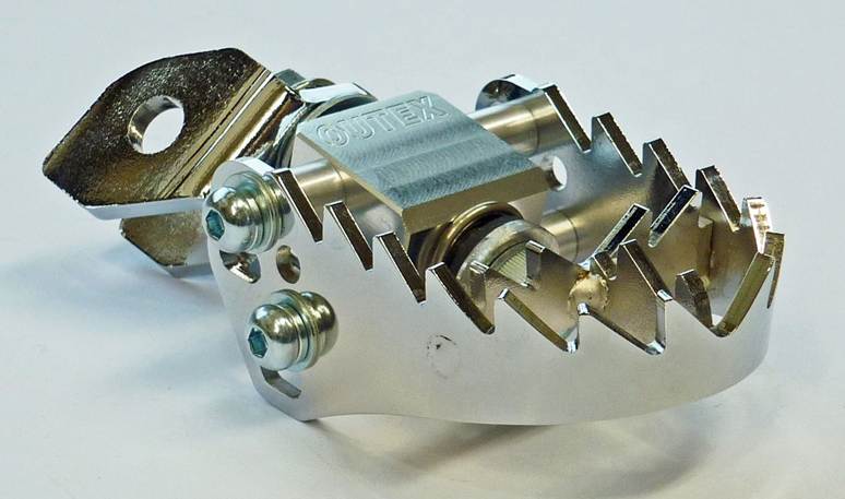 F800GSFPEGWIDEraceproduct4web