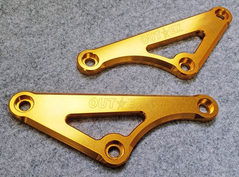 KTM690SMCRheadbraceGOLD2web