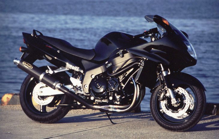 CBR1100XXOUTEXW01sPHO.jpg